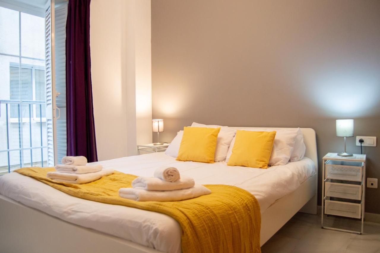 Novam Apartament Málaga Buitenkant foto